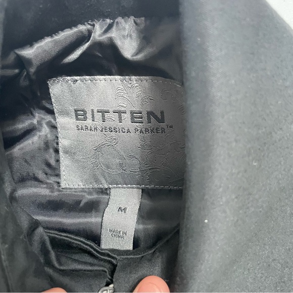 Bitten by Sarah Jessica Parker Women's Black Short Button Up Peacoat Jacket (M) - Picture 7 of 11